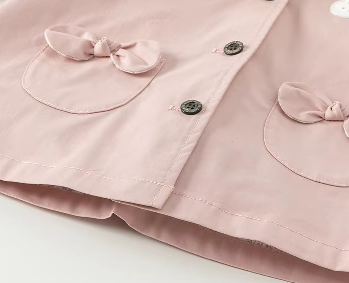 Trench Coat Infantil - Casaco com Capuz e Botões para Meia-Estação