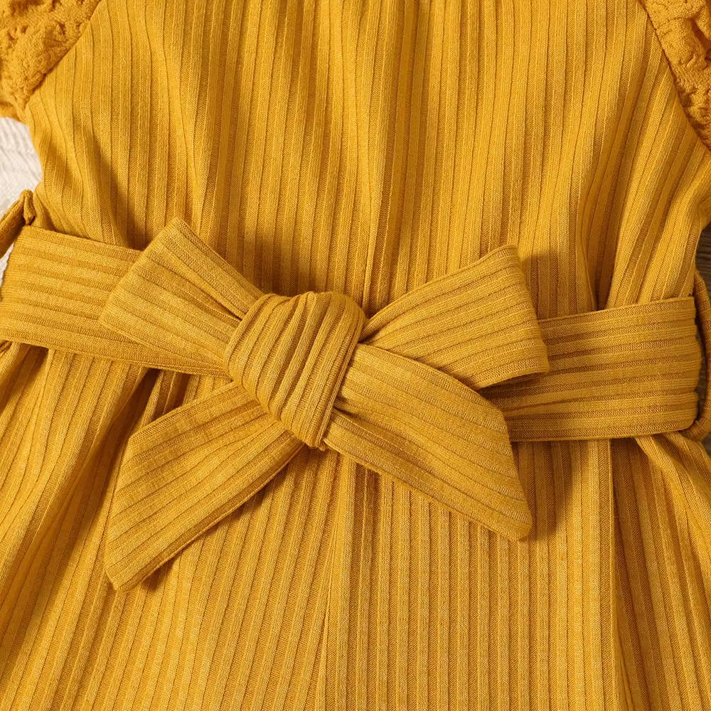 Macacão de Verão para Bebê Menina com Cinto e Manga Curta