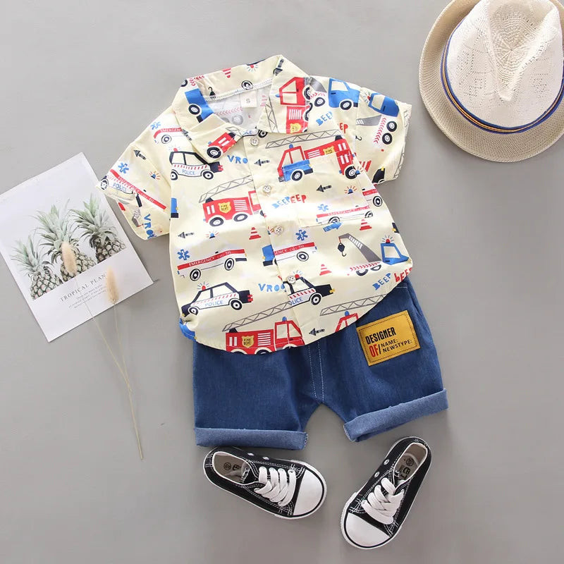 Conjunto Infantil Bombeiros - Camisa Estampada e Shorts (2 Peças)