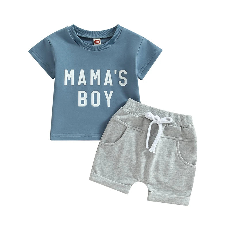 Mostre ao mundo o orgulho de ser um filho da mamãe com esse conjunto! Composto por uma camiseta estampada com a frase "Mama's Boy" e um shorts confortável, esse conjunto é perfeito para o bebê explorar o mundo com estilo e conforto. Perfeito para mães orgulhosas e filhos amados