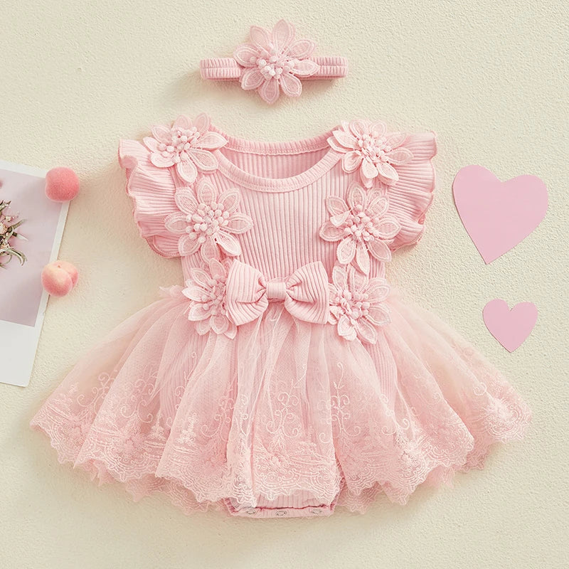 Macacão Vestido Bebê com Renda e Faixa de Cabelo