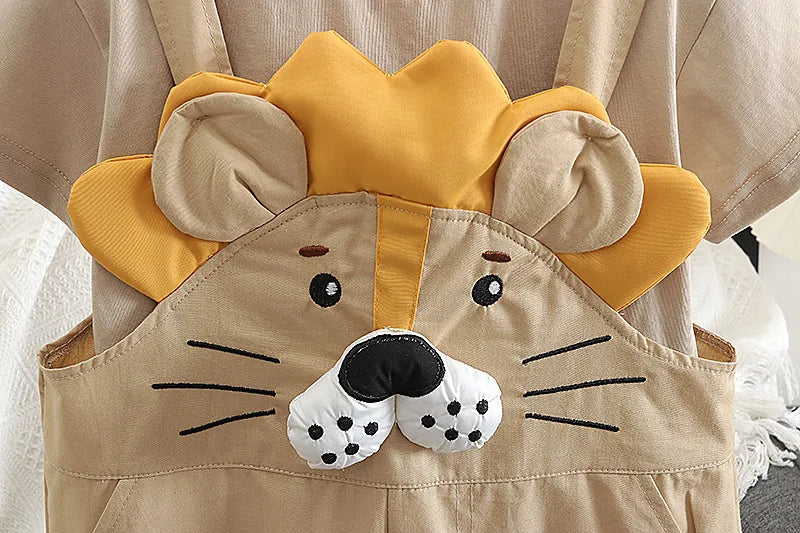 Conjunto Infantil Verão Leão - Camiseta e Suspensório