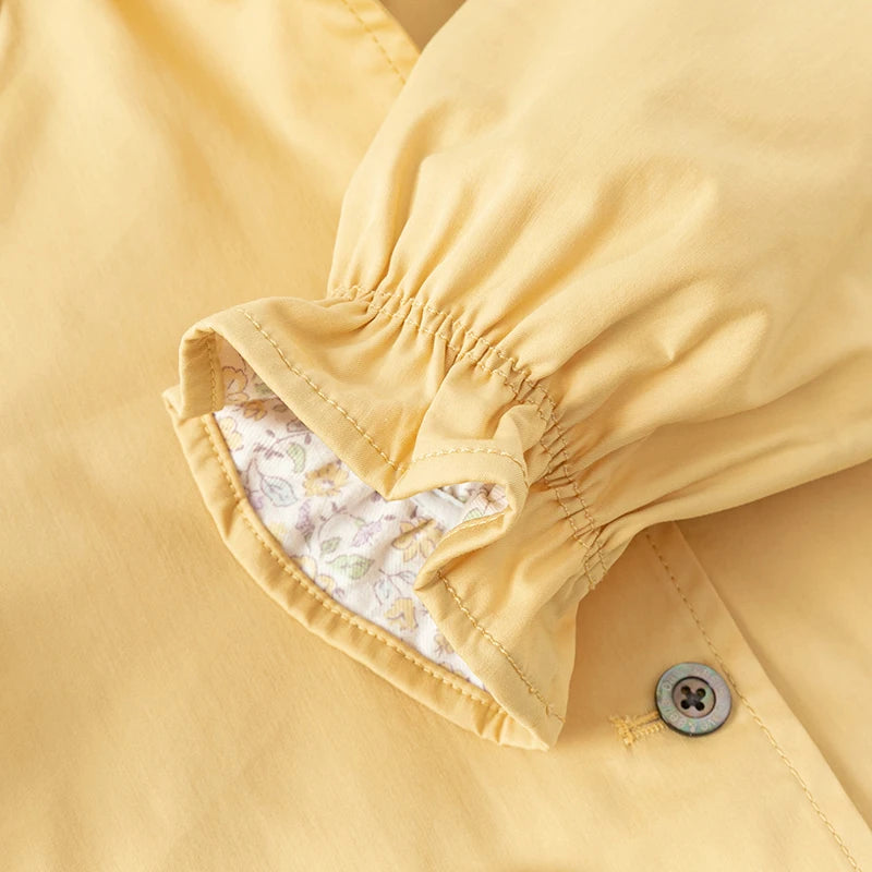 Trench Coat Infantil - Casaco com Capuz e Botões para Meia-Estação