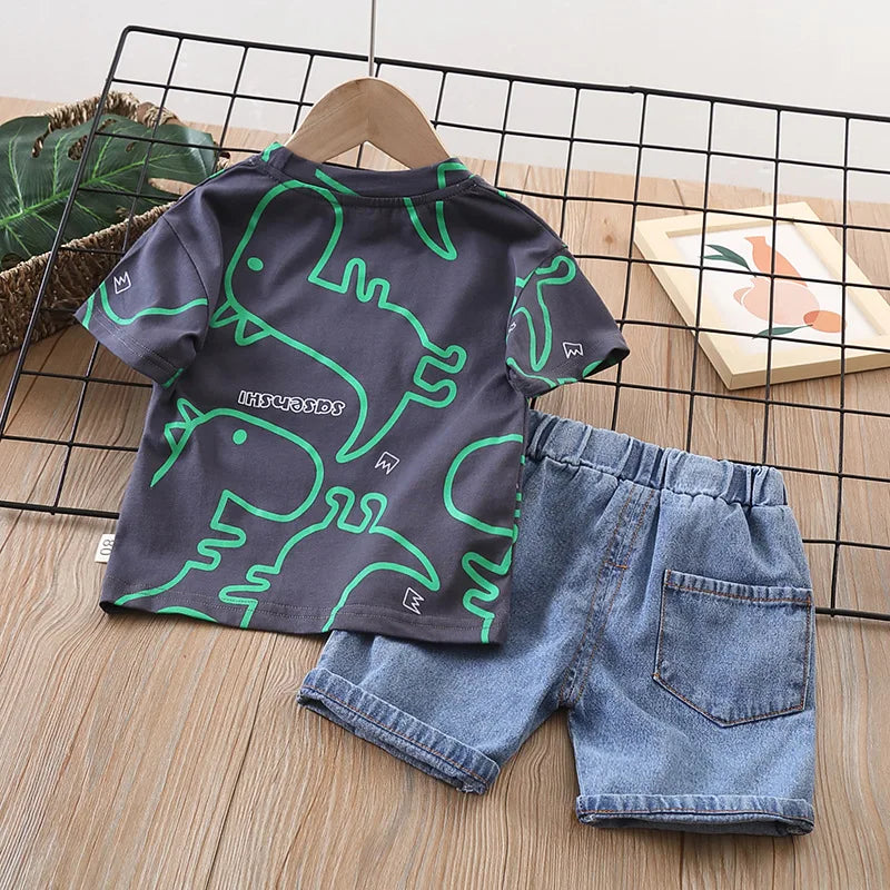 Conjunto Infantil Verão - Camiseta e Shorts Estampa Dinossauro (2 Peças)