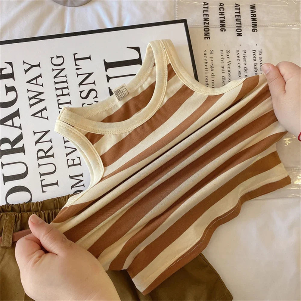 Conjunto Infantil de Regata e Shorts Listrados - Estilo Casual e Elegante