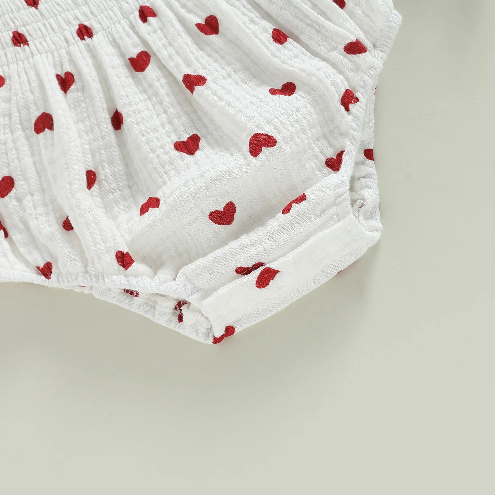 Macacão Infantil Coração com Bandana