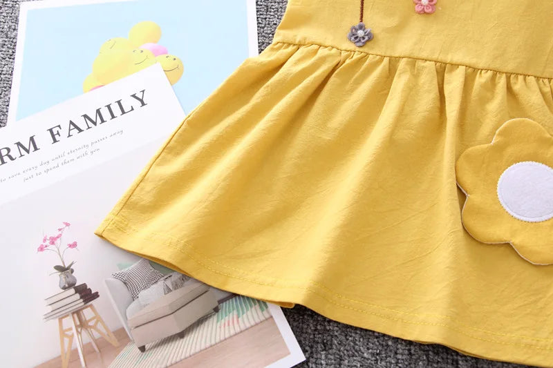 Vestido Infantil com Flor - Algodão Casual e Confortável
