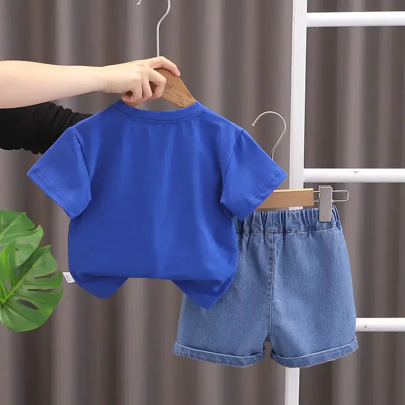 Conjunto Infantil Verão - Camiseta Urso e Shorts