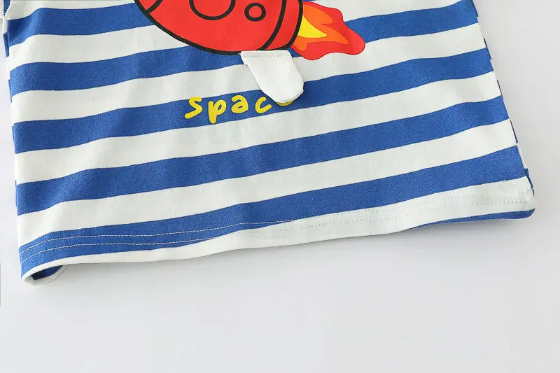 Conjunto Infantil Verão - Camiseta Foguete e Shorts Listrado (2 Peças)