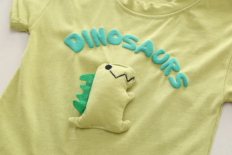 Conjunto Bebê Menino - Camiseta e Shorts Estampa Dinossauro (2 Peças)