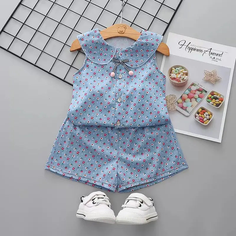 Conjunto Floral Verão Meninas - Camiseta e Shorts