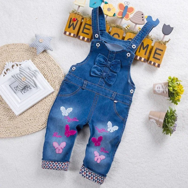 Macacão Infantil Jeans Unissex com Estampa Divertida
