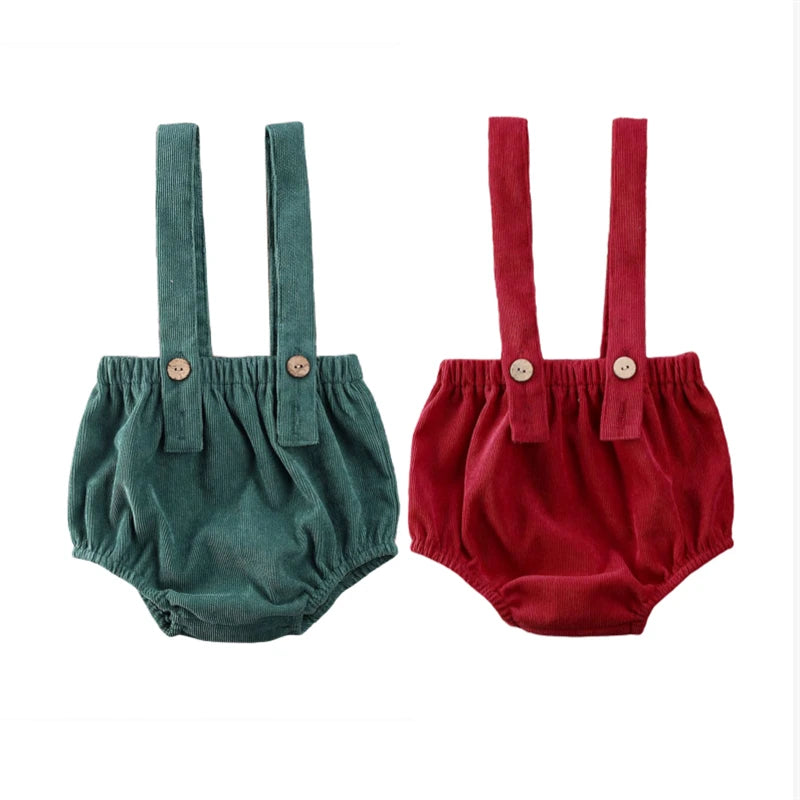Short soft com suspensórios