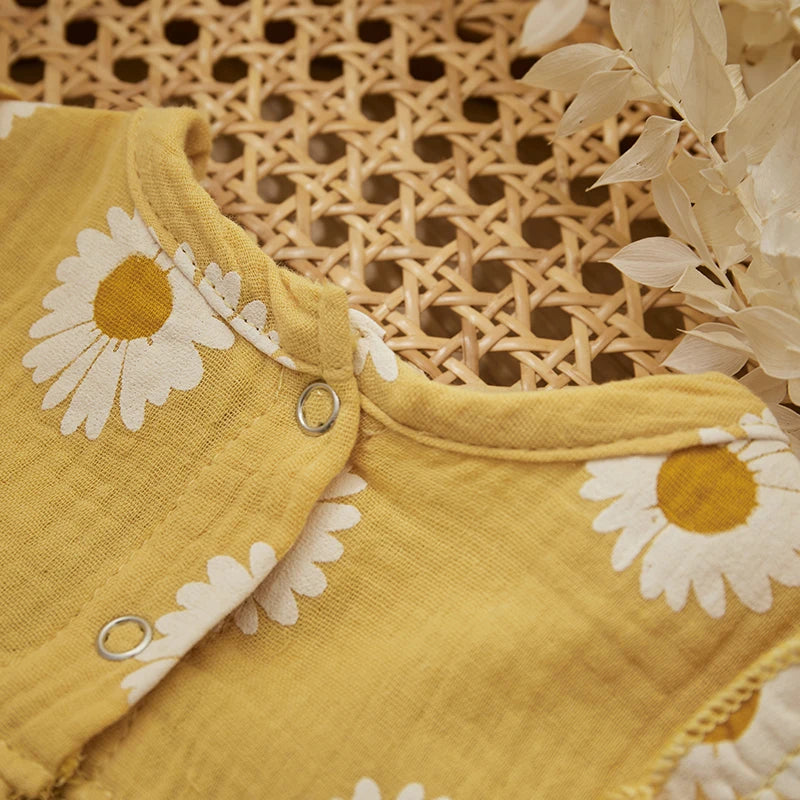 Body Bebê Menina - Estampa Margarida com Faixa de Cabelo