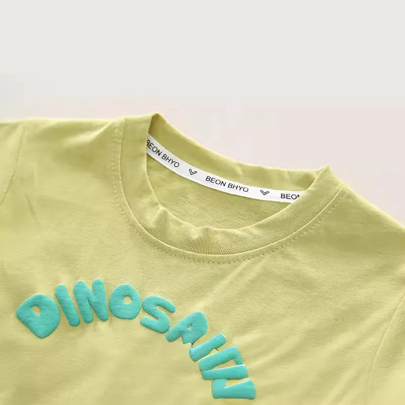 Conjunto Bebê Menino - Camiseta e Shorts Estampa Dinossauro (2 Peças)