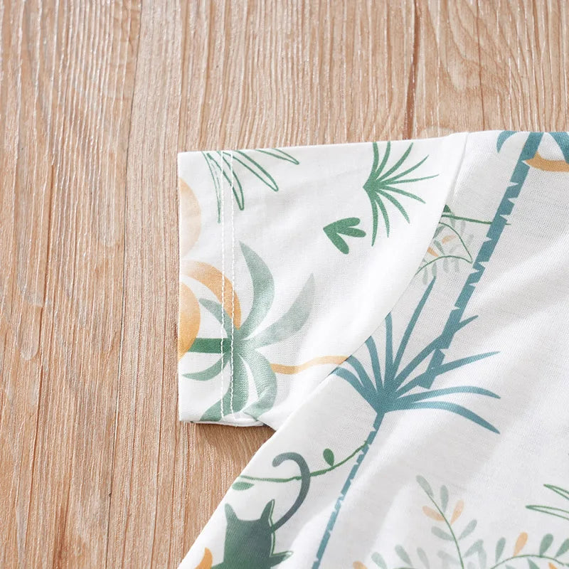 Macacão Body confortável manga curta oncinha