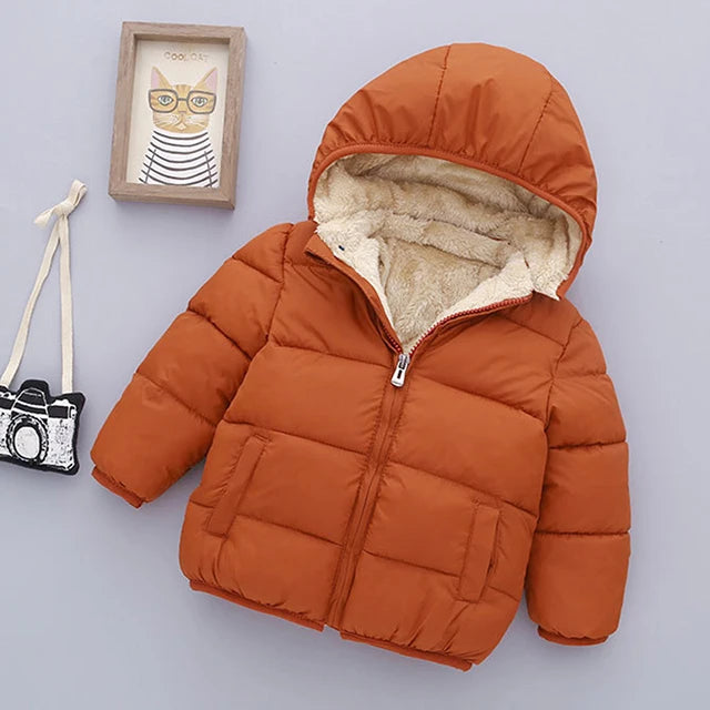 Casaco Infantil de Inverno com Capuz e Pelúcia