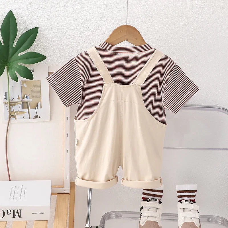 Conjunto Infantil Verão - Camiseta Listrada e Jardineira (2 Peças)