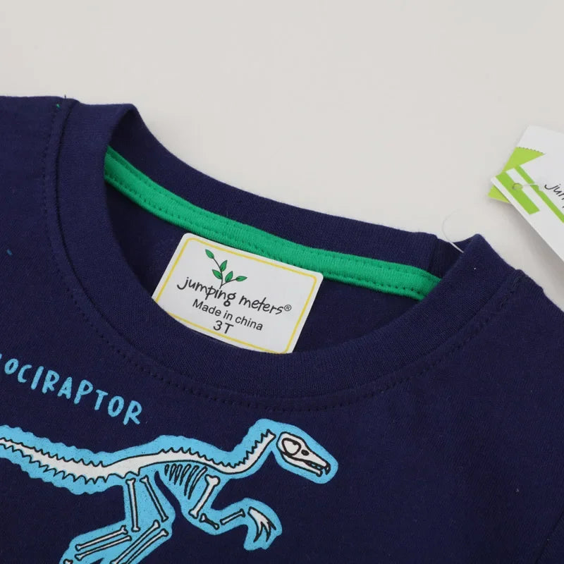 Camiseta Infantil Dinossauro e Tubarão - Moda Verão