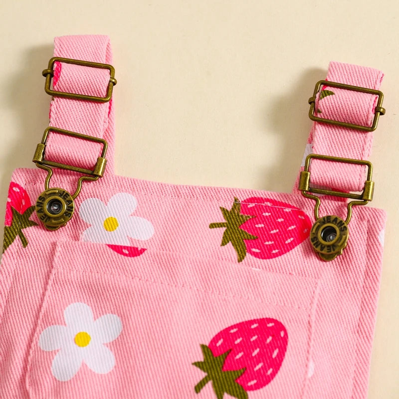 Jardineira Infantil Menina - Jeans com Estampa de Flores e Morangos