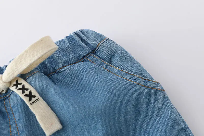 Conjunto Infantil Verão - Camiseta Foguete e Shorts Listrado (2 Peças)