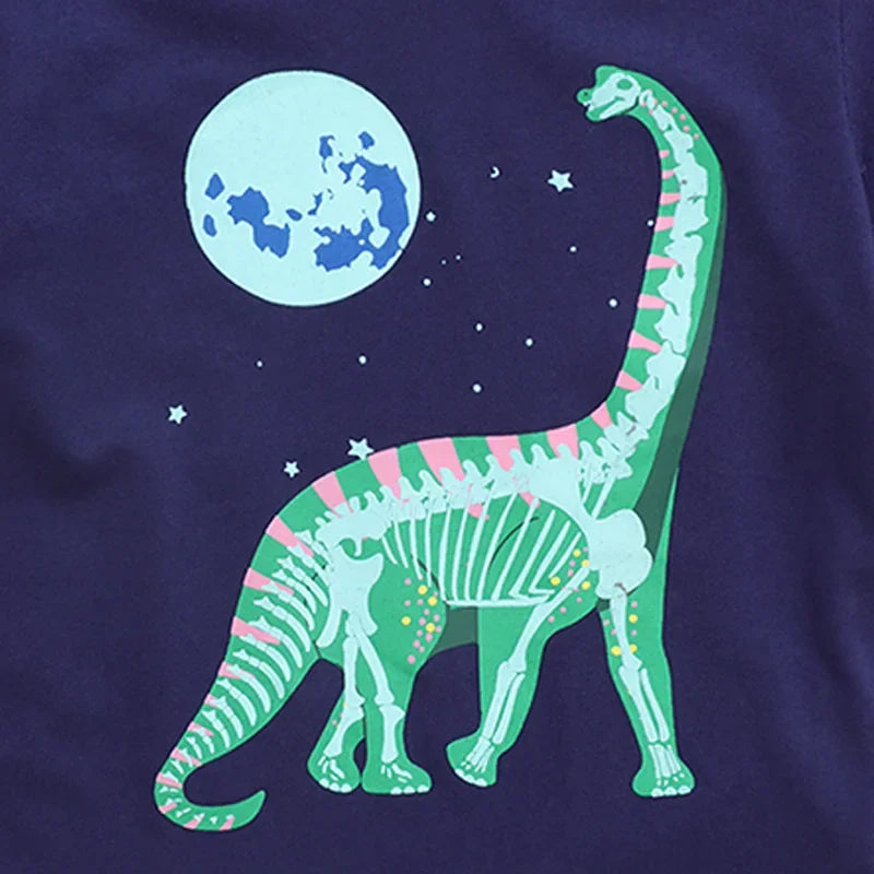 Camiseta Dinossauro com Efeito Fluorescente