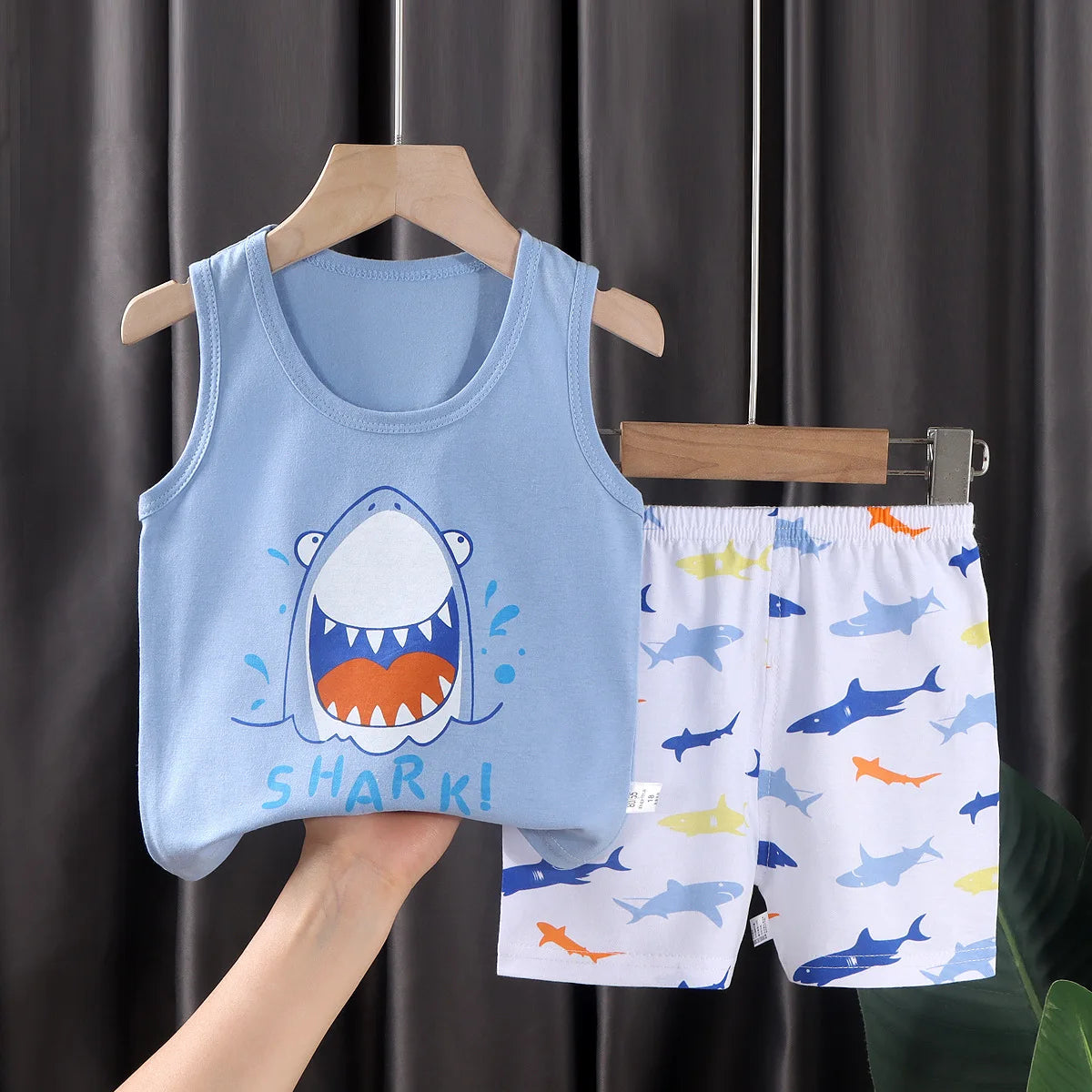 Conjunto Infantil de Algodão - Camiseta e Shorts Verão