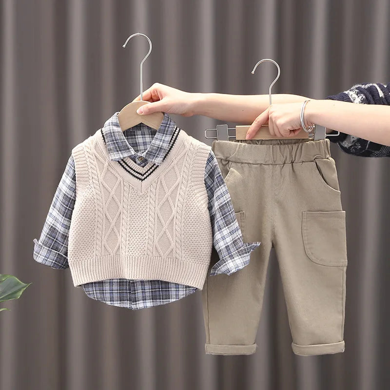 Conjunto Infantil Masculino 3 Peças - Camisa Xadrez + Colete + Calça para Primavera e Outono