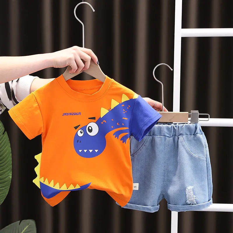 Conjunto Infantil Dinossauro Camiseta e Shorts - 2 Peças