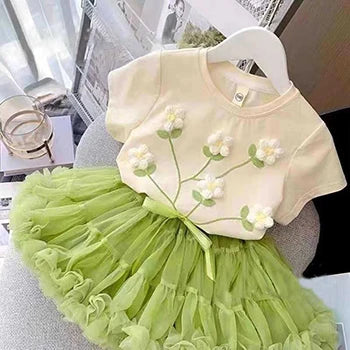 Vestido Infantil Princesa com Saia e Top Floral