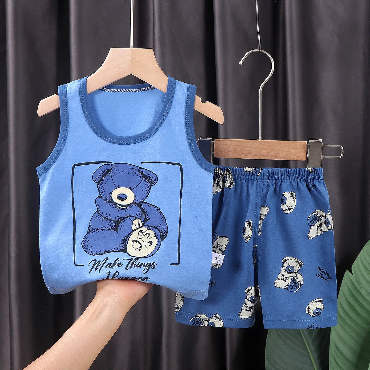 Conjunto Infantil de Algodão - Camiseta e Shorts Verão