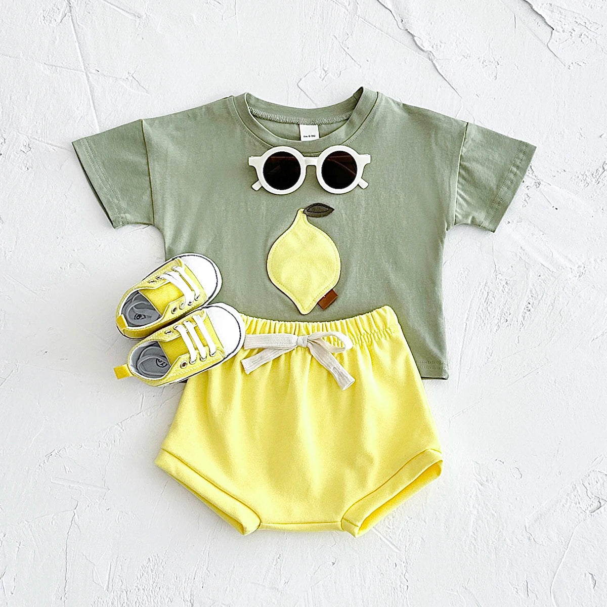 Conjunto Infantil Frutas - Camiseta e Shorts Unissex